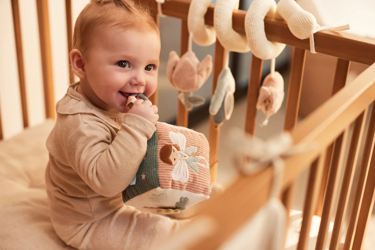 Aktivitätenwürfel Lovely Birds Jollein