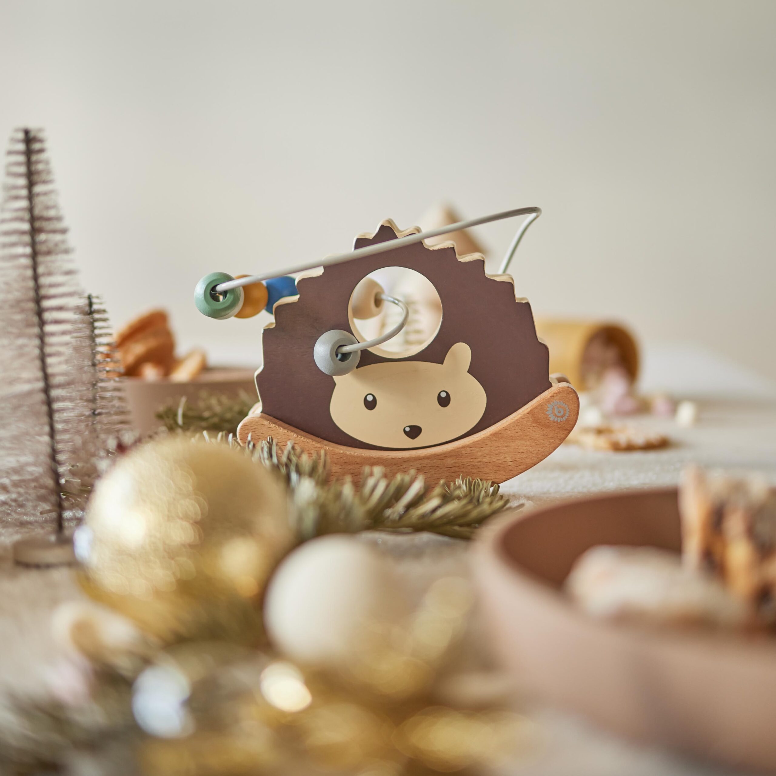 Motorikschleife mit Wippe Igel