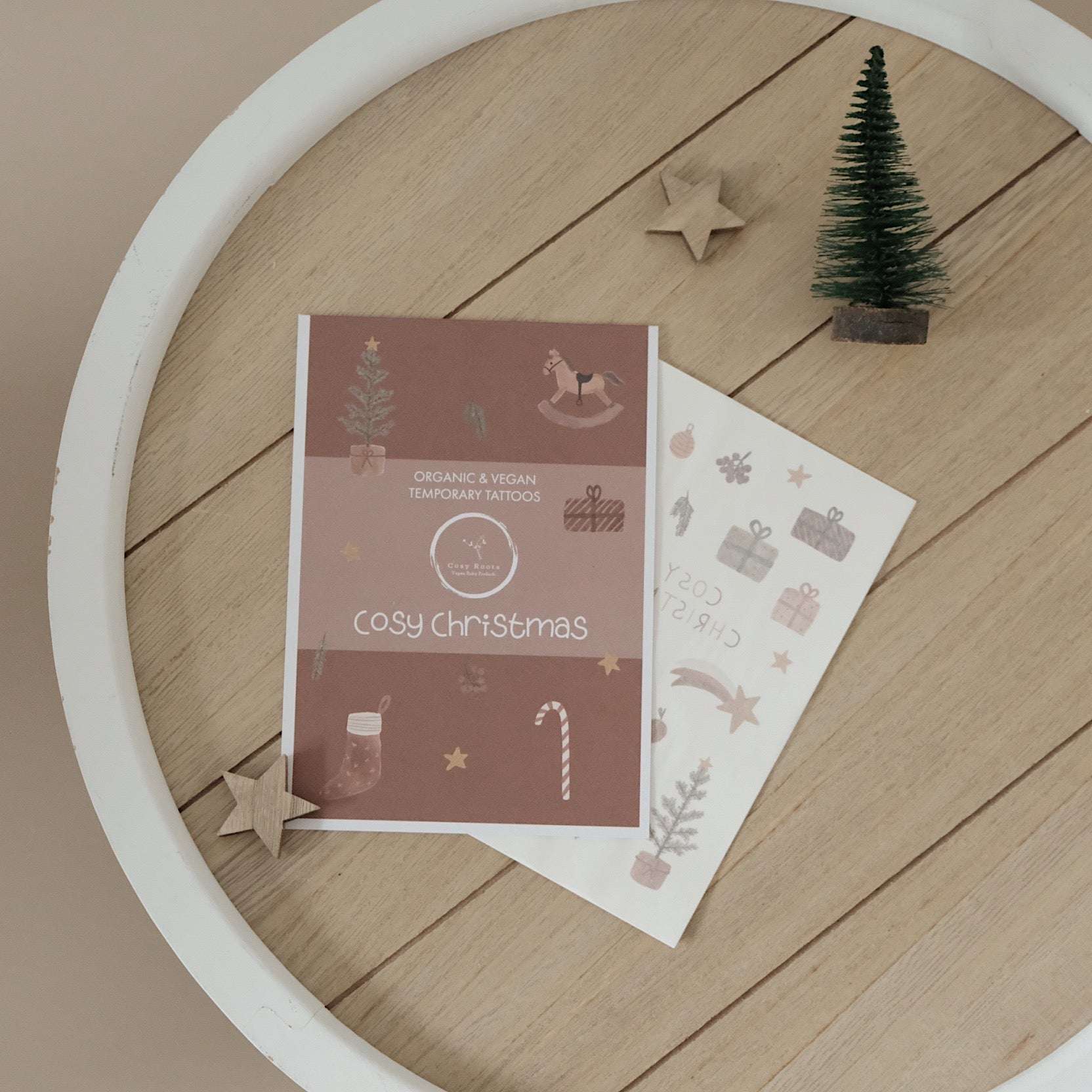Tattoo Christmas Cosy Roots